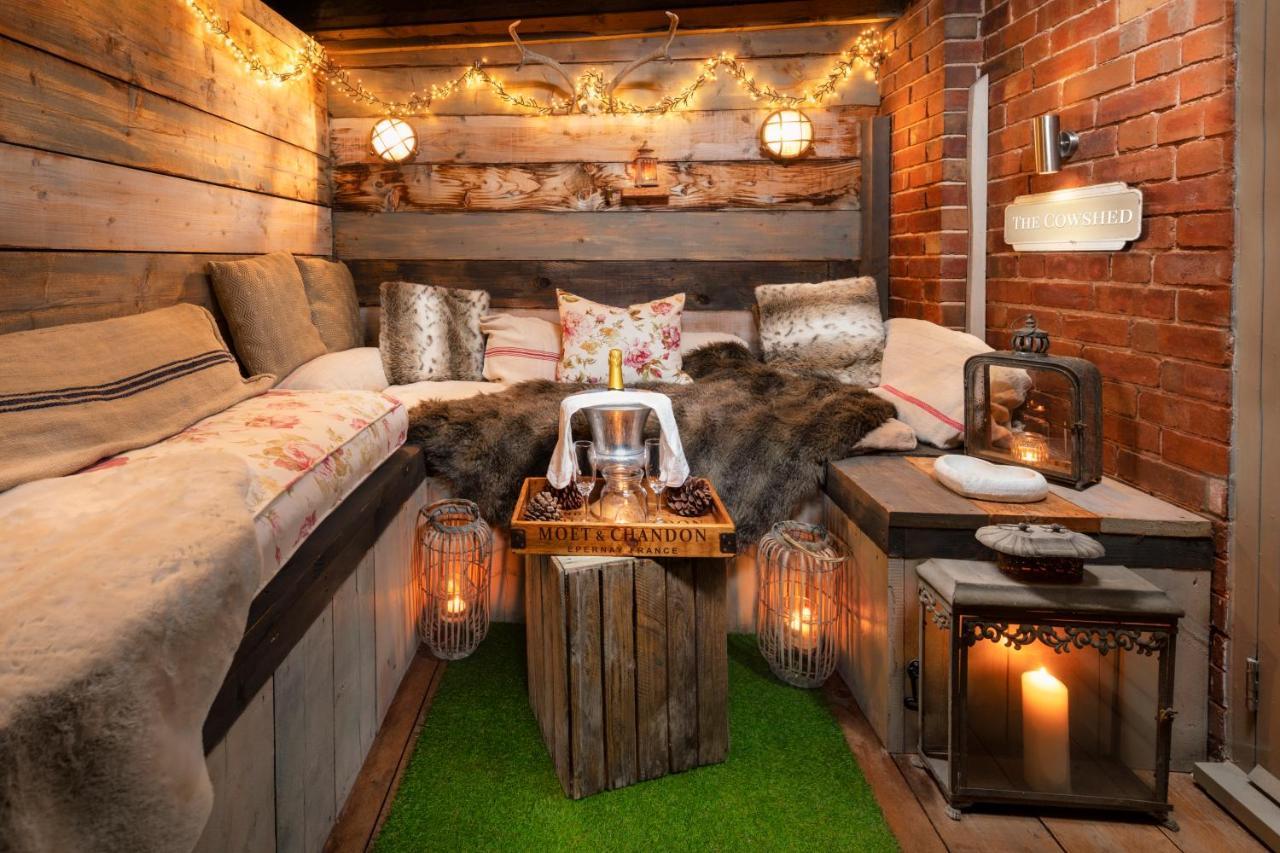 The Cowshed At Cheshire Boutique Barns Nantwich Exterior foto